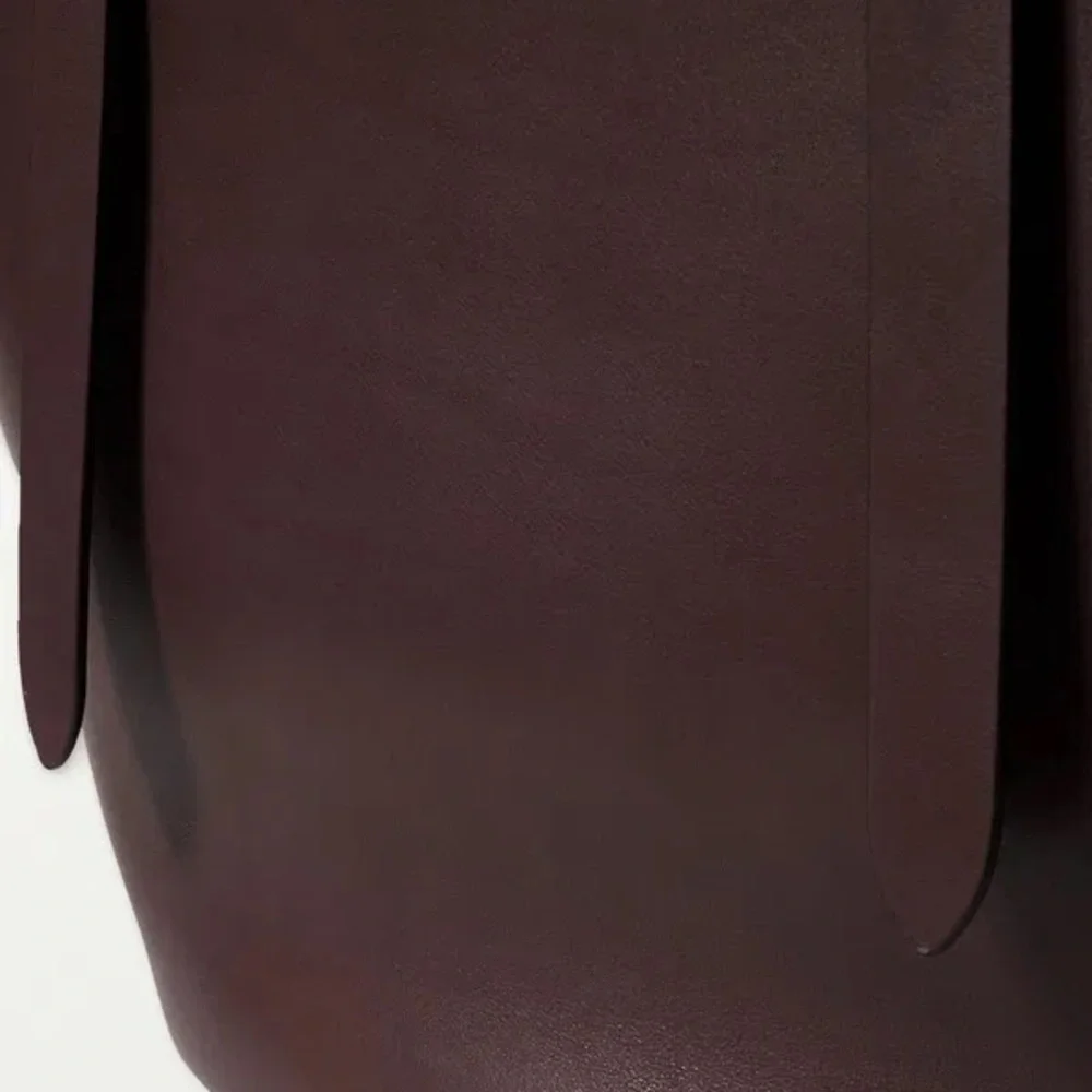 The Row Tote XL - Picture 5 of 11